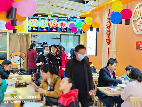 選擇如意餛飩加盟，創(chuàng)業(yè)創(chuàng)富再也不是夢(mèng)